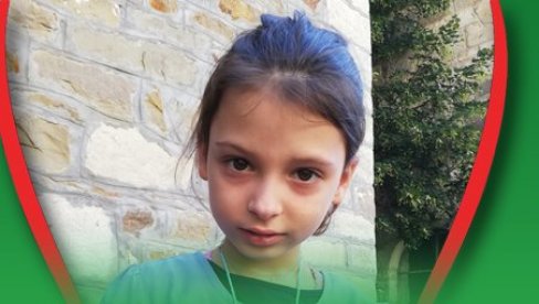 МАГДАЛЕНИ (7) ИЗ КОСОВСКЕ МИТРОВИЦЕ ХИТНО ЈЕ ПОТРЕБНА ПОМОЋ: За пут на лечење у Хјустон потребно је још 130.000 евра! МАГДАЛЕНИ (7) ИЗ КОСОВСКЕ МИТРОВИЦЕ ХИТНО ЈЕ ПОТРЕБНА ПОМОЋ: За пут на лечење у Хјустон потребно је још 130.000 евра!