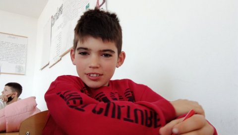 НЕСТАО ВУКАШИН (10) ИЗ НЕВЕСИЊА: Од куће отишао бициклом, са псом - Ако га видите, јавите полицији! НЕСТАО ВУКАШИН (10) ИЗ НЕВЕСИЊА: Од куће отишао бициклом, са псом - Ако га видите, јавите полицији!