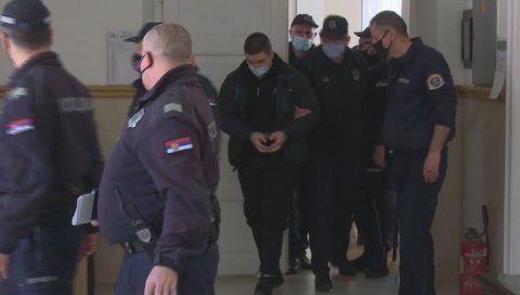 ВОЗИО САМ ПРЕМА САОБРАЋАЈНИМ ПРОПИСИМА: Детаљи суђења возачу аудија смрти, који је завио у црно Андрејеву (12) и Дејанову (48) породицу ВОЗИО САМ ПРЕМА САОБРАЋАЈНИМ ПРОПИСИМА: Детаљи суђења возачу аудија смрти, који је завио у црно Андрејеву (12) и Дејанову (48) породицу