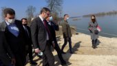 ВУЧИЋ У ПОСЕТИ ШАПЦУ: Ауто-пут Рума-Шабац и мост преко Саве готови до 2023. године ВУЧИЋ У ПОСЕТИ ШАПЦУ: Ауто-пут Рума-Шабац и мост преко Саве готови до 2023. године
