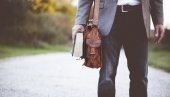 PROFESOR SMENJEN ZBOG UVREDA BIVŠE MINISTARKE: Skandal u Italiji - Neprihvatljivo da radi za vladu