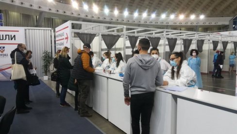 ЗВАНИЧНИ ПОДАЦИ: Чак 20 посто Србије већ вакцинисано са обе дозе ЗВАНИЧНИ ПОДАЦИ: Чак 20 посто Србије већ вакцинисано са обе дозе