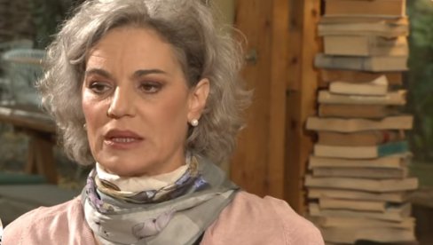 ПОЗНАТА ГЛУМИЦА ДОБИЛА ПРЕТЊЕ СМРЋУ: Разлог је језив, полиција кренула у потрагу ПОЗНАТА ГЛУМИЦА ДОБИЛА ПРЕТЊЕ СМРЋУ: Разлог је језив, полиција кренула у потрагу