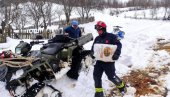 ФОТО - НЕКОЛИКО СЕЛА НА ЈУГУ И ДАЉЕ ЗАВЕЈАНО: Снежни сметови отежавају живот људи (ФОТО) ФОТО - НЕКОЛИКО СЕЛА НА ЈУГУ И ДАЉЕ ЗАВЕЈАНО: Снежни сметови отежавају живот људи (ФОТО)