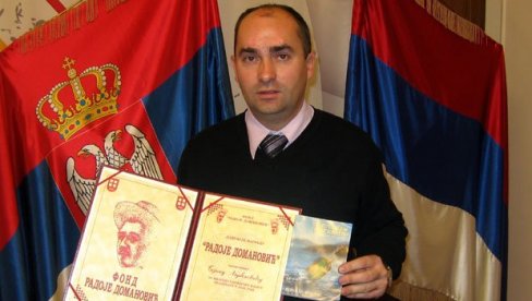 ПИСАЦ КОЈИ НЕ УМЕ ДА ПИШЕ: Нове речи су биле у тоталној свађи са старим ПИСАЦ КОЈИ НЕ УМЕ ДА ПИШЕ: Нове речи су биле у тоталној свађи са старим