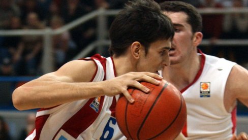 МОЖДА ЈЕ ОВО ДОБРО ЗА СРПСКУ КОШАРКУ, АЛИ ЗА ЗВЕЗДУ СИГУРНО НИЈЕ Члан Звездине скупштине Милан Дозет огласио се на Твитеру о Партизану МОЖДА ЈЕ ОВО ДОБРО ЗА СРПСКУ КОШАРКУ, АЛИ ЗА ЗВЕЗДУ СИГУРНО НИЈЕ Члан Звездине скупштине Милан Дозет огласио се на Твитеру о Партизану