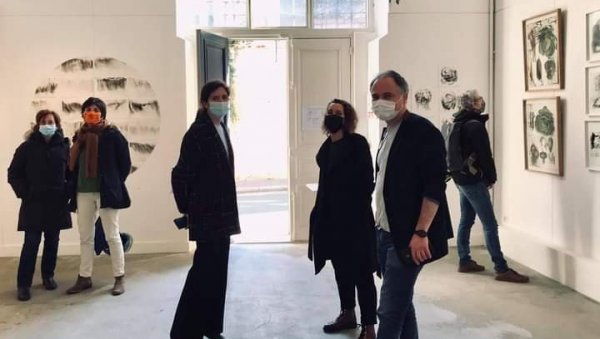 ПАРИЗ ЈЕ ДАНАС ЖЕЉАН УМЕТНОСТИ: Богдан Павловић, комесар изложбе цртежа у париској Кошници (ФОТО) ПАРИЗ ЈЕ ДАНАС ЖЕЉАН УМЕТНОСТИ: Богдан Павловић, комесар изложбе цртежа у париској Кошници (ФОТО)