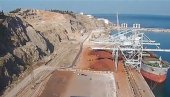 НЕСТАО РАДНИК У ЛУЦИ БАР: Пронађени капа, наочаре и телефон - трага се више од пет сати НЕСТАО РАДНИК У ЛУЦИ БАР: Пронађени капа, наочаре и телефон - трага се више од пет сати