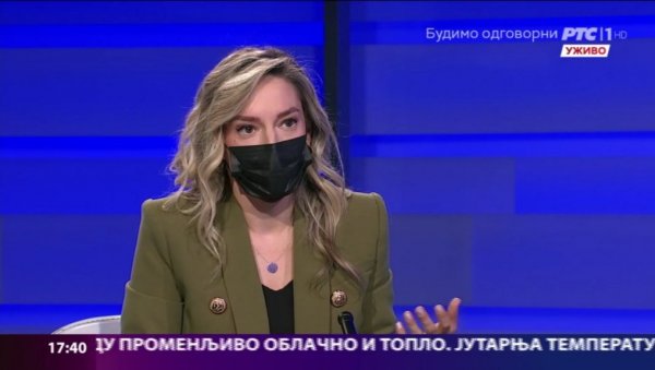 ДОКТОРКА АНА БАНКО ИЗНЕЛА НОВЕ ПОДАТКЕ О ОМИКРОН СОЈУ: Вакцинисани имају искључиво асимптоматску или благу инфекцију ДОКТОРКА АНА БАНКО ИЗНЕЛА НОВЕ ПОДАТКЕ О ОМИКРОН СОЈУ: Вакцинисани имају искључиво асимптоматску или благу инфекцију