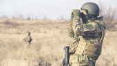 УКРАЈИНСКИ БЕЗБЕДЊАЦИ ТРАЖЕ СУМЊИВА ЛИЦА: СБУ организује војне вежбе на граници са Русијом УКРАЈИНСКИ БЕЗБЕДЊАЦИ ТРАЖЕ СУМЊИВА ЛИЦА: СБУ организује војне вежбе на граници са Русијом