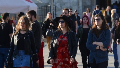 KONTROLORI I ZA JEDNAKOST POLOVA: Organi vlasti i firme do 31. januara u obavezi da dostave izveštaje o rodnoj ravnopravnosti KONTROLORI I ZA JEDNAKOST POLOVA: Organi vlasti i firme do 31. januara u obavezi da dostave izveštaje o rodnoj ravnopravnosti