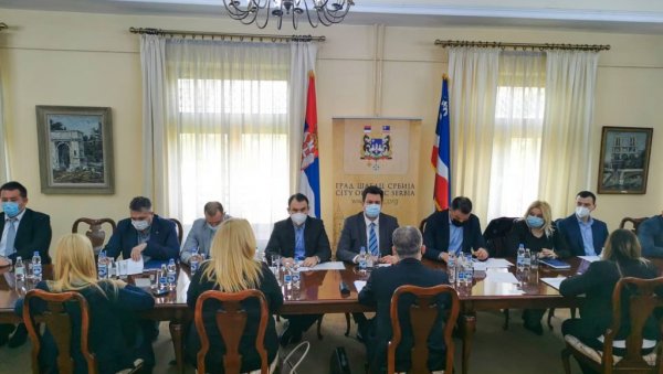 СВИ ПРОТИВ КОРОНЕ: Одржан састанак радне групе републичких инспекција са представницима Мачванског округа СВИ ПРОТИВ КОРОНЕ: Одржан састанак радне групе републичких инспекција са представницима Мачванског округа