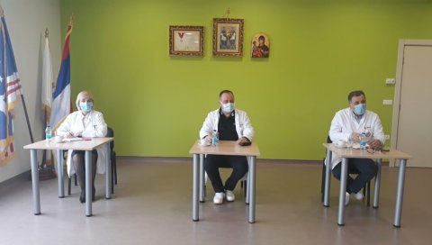 КОРОНА НЕ ЈЕЊАВА: Тешка клиничка слика код већине пацијената у Бијељини КОРОНА НЕ ЈЕЊАВА: Тешка клиничка слика код већине пацијената у Бијељини