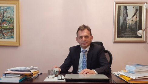 СТОЈИМ ИЗА ПРИЈАВЕ, А ИЗРУЧЕЊЕ ЈЕ БИЛО ГРЕШКА: Исповест човека који је потписао прву кривичну пријаву против Милошевића СТОЈИМ ИЗА ПРИЈАВЕ, А ИЗРУЧЕЊЕ ЈЕ БИЛО ГРЕШКА: Исповест човека који је потписао прву кривичну пријаву против Милошевића