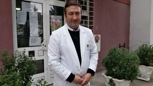 ЗА ДОПРИНОС У БОРБИ ПРОТИВ ЕПИДЕМИЈЕ ВИРУСА КОРОНА: Признање портала “Слободна реч” врањском епидемиологу Слађану Станковићу ЗА ДОПРИНОС У БОРБИ ПРОТИВ ЕПИДЕМИЈЕ ВИРУСА КОРОНА: Признање портала “Слободна реч” врањском епидемиологу Слађану Станковићу