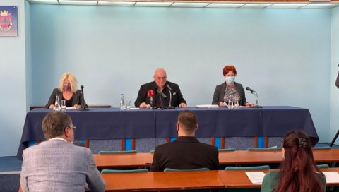 ОДБОРНИЦИ СКУПШТИНЕ ГРАДА ЈАГОДИНА ЈЕДНОГЛАСНИ: 100.000 динара супружницима за вантелесну оплодњу ОДБОРНИЦИ СКУПШТИНЕ ГРАДА ЈАГОДИНА ЈЕДНОГЛАСНИ: 100.000 динара супружницима за вантелесну оплодњу