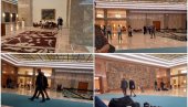 РАЗМАТРАЈУ СЕ МЕРЕ: Атмосфера у Палати Србија пре седнице Кризног штаба (ФОТО) РАЗМАТРАЈУ СЕ МЕРЕ: Атмосфера у Палати Србија пре седнице Кризног штаба (ФОТО)