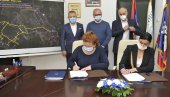 У РИТОПЕКУ ЋЕ ПОТЕЋИ ДО ЈЕСЕНИ: Потписан уговор, Град уложе 50 милиона евра за водоснабдевање у Гроцкој