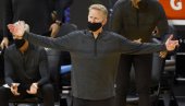 DEJAN MILOJEVIĆ HIT U KALIFORNIJI: Stiv Ker imao samo reči hvale za Srbina! (VIDEO) DEJAN MILOJEVIĆ HIT U KALIFORNIJI: Stiv Ker imao samo reči hvale za Srbina! (VIDEO)