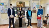 УМЕТНОСТ ЈЕ ДЕО И ЊИХОВОГ СВЕТА: Изложба у Шапцу као подршка деци која имају аутизам УМЕТНОСТ ЈЕ ДЕО И ЊИХОВОГ СВЕТА: Изложба у Шапцу као подршка деци која имају аутизам