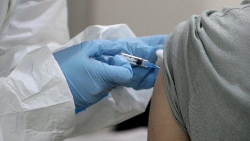 ЕВО КАКО ИЗГЛЕДА ДИГИТАЛНИ СЕРТИФИКАТ О ВАКЦИНАЦИЈИ: Први грађани су се већ пријавили, за издавање је потребно само 10 секунди (ФОТО) ЕВО КАКО ИЗГЛЕДА ДИГИТАЛНИ СЕРТИФИКАТ О ВАКЦИНАЦИЈИ: Први грађани су се већ пријавили, за издавање је потребно само 10 секунди (ФОТО)