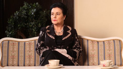 ОДУВЕК САМ ЖЕЛЕЛА УЛОГУ ЈОВАНКЕ БРОЗ: Снежана Савић о улози у серији о Првој дами СФРЈ ОДУВЕК САМ ЖЕЛЕЛА УЛОГУ ЈОВАНКЕ БРОЗ: Снежана Савић о улози у серији о Првој дами СФРЈ