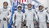 ОВО СУ ПРВИ ЦИВИЛИ КОЈИ ЋЕ ЛЕТЕТИ У СВЕМИР: Обићи ће орбиту планете без присуства професионалних астронаута