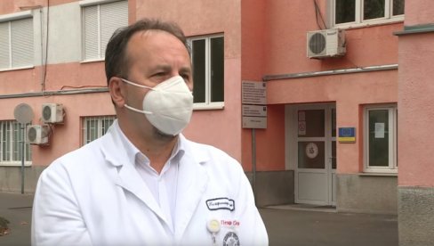 ДНЕВНО ТРОШИМО КИСЕОНИКА КАО ЗА 6 МЕСЕЦИ: Др Сворцан- Заразе се и вакцинисани, али живи и здрави иду кући ДНЕВНО ТРОШИМО КИСЕОНИКА КАО ЗА 6 МЕСЕЦИ: Др Сворцан- Заразе се и вакцинисани, али живи и здрави иду кући