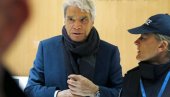 НУДИО КОФЕР ПАРА ЗВЕЗДИ ЗА МЕЧ: Претучен бивши председник француског великана НУДИО КОФЕР ПАРА ЗВЕЗДИ ЗА МЕЧ: Претучен бивши председник француског великана