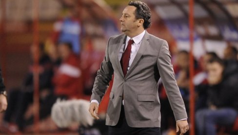 БИВШИ ТРЕНЕР ЗВЕЗДЕ ПРЕУЗЕО ЖЕЉЕЗНИЧАР! Сарајево на ногама, какав трансфер!