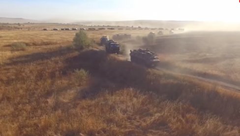 УКРАЈИНА НЕМА ШАНСЕ ПРОТИВ РУСИЈЕ: Амерички часопис издвојио пет врста наоружања којe би обезбедилo победу Москве УКРАЈИНА НЕМА ШАНСЕ ПРОТИВ РУСИЈЕ: Амерички часопис издвојио пет врста наоружања којe би обезбедилo победу Москве