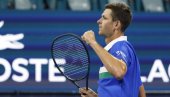 ON JE PENZIONISAO RODŽERA FEDERERA: Poljak na travi igra od sjaja do očaja! ON JE PENZIONISAO RODŽERA FEDERERA: Poljak na travi igra od sjaja do očaja!