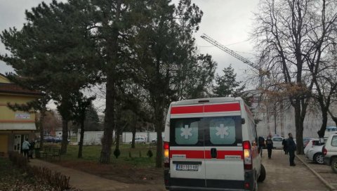 100 НОВООБОЛЕЛИХ У ПЧИЊСКОМ ОКРУГУ: У Врању хоспитализовано 156 пацијената 100 НОВООБОЛЕЛИХ У ПЧИЊСКОМ ОКРУГУ: У Врању хоспитализовано 156 пацијената