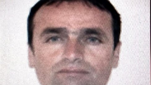 УБИЈЕН СКАДАРСКИ КУМ: Албански мафијаш изрешетан близу куће са 30 метака (ВИДЕО) УБИЈЕН СКАДАРСКИ КУМ: Албански мафијаш изрешетан близу куће са 30 метака (ВИДЕО)