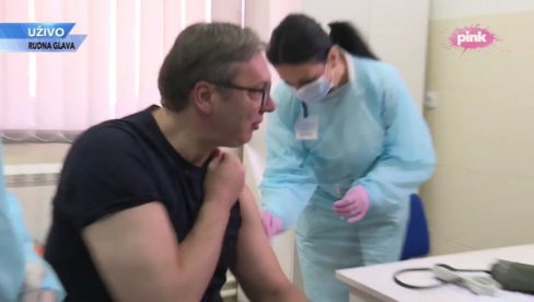 ПРЕДСЕДНИК СЕ ВАКЦИНИСАО НА РУДНОЈ ГЛАВИ: Огласио се на Инстаграму и поручио - Одлично се осећам! (ФОТО) ПРЕДСЕДНИК СЕ ВАКЦИНИСАО НА РУДНОЈ ГЛАВИ: Огласио се на Инстаграму и поручио - Одлично се осећам! (ФОТО)