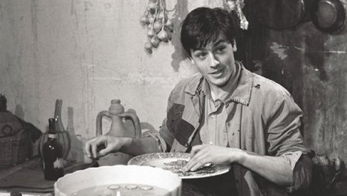 UKINUTA FILMSKA CENZURA: Dekretom italijanskog ministra kulture prekinuta ružna stogodišnja tradicija UKINUTA FILMSKA CENZURA: Dekretom italijanskog ministra kulture prekinuta ružna stogodišnja tradicija