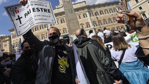 U ITALIJI POČEO HAOS SA PROTESTIMA PROPALESTINA: Blokirane večeras železničke stanice u više gradova
