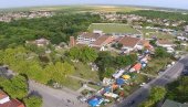 ДВЕ НОВЕ ИНВЕСТИЦИЈЕ У НОВОМ ИТЕБЕЈУ: Реконструкцију Дома културе и дечијег вртића ДВЕ НОВЕ ИНВЕСТИЦИЈЕ У НОВОМ ИТЕБЕЈУ: Реконструкцију Дома културе и дечијег вртића