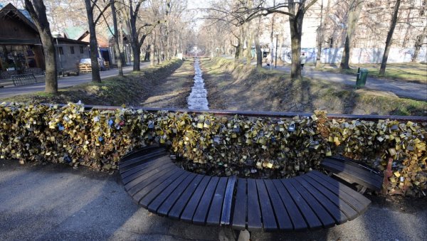 ПРИЈАВЉЕН 81 КАНДИДАТ: Избори за савете месних заједница у Врњачкој Бањи ПРИЈАВЉЕН 81 КАНДИДАТ: Избори за савете месних заједница у Врњачкој Бањи