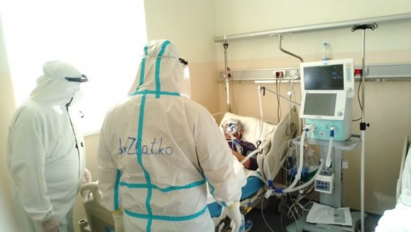 СТАЊЕ У КОВИД БОЛНИЦАМА У БИЈЕЉИНИ: Ситуација је веома тешка, али је држимо под контролом СТАЊЕ У КОВИД БОЛНИЦАМА У БИЈЕЉИНИ: Ситуација је веома тешка, али је држимо под контролом