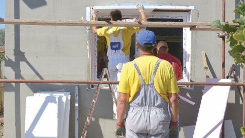 ОД ДРЖАВЕ ПОЛОВИНА ПАРА ЗА ИЗОЛАЦИЈУ: Ево када ће почети пријављивање грађана за средства за замену столарије и унапређење грејања ОД ДРЖАВЕ ПОЛОВИНА ПАРА ЗА ИЗОЛАЦИЈУ: Ево када ће почети пријављивање грађана за средства за замену столарије и унапређење грејања