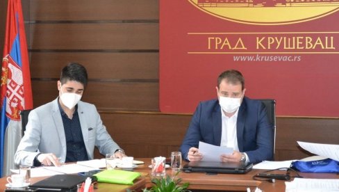 ОСНОВАН САВЕТ ЗА МЛАДЕ: Ново тело при Скупштини града Крушевца (ФОТО) ОСНОВАН САВЕТ ЗА МЛАДЕ: Ново тело при Скупштини града Крушевца (ФОТО)