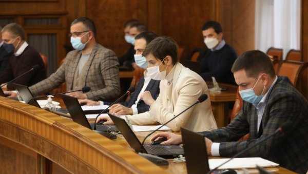 ПРЕМИЈЕРКА О ПОПУШТАЊУ МЕРА: Кризни штаб ће имати седницу сутра - они мисле да није време ПРЕМИЈЕРКА О ПОПУШТАЊУ МЕРА: Кризни штаб ће имати седницу сутра - они мисле да није време