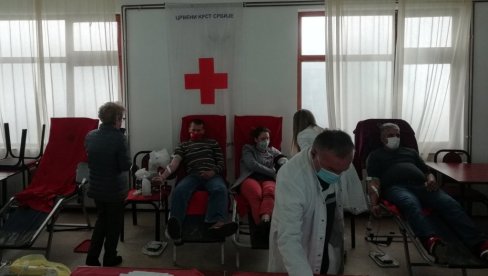 САКУПЉЕНО 39 ЈЕДИНИЦА КРВИ: Успешна акција у Јагодини САКУПЉЕНО 39 ЈЕДИНИЦА КРВИ: Успешна акција у Јагодини
