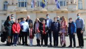 ПРИЈЕМ ЗА МУЗИЧКЕ ТАЛЕНТЕ: Петровић обећао - град ће да помаже надареној деци ПРИЈЕМ ЗА МУЗИЧКЕ ТАЛЕНТЕ: Петровић обећао - град ће да помаже надареној деци