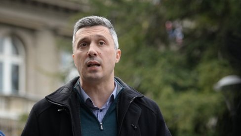 БОШКО ТРАЖИ ДА МАРИНИКА ИДЕ У ЗАТВОР? Ко назове Србију, Републику Српску или српски народ геноцидним да одмах заврши иза решетака БОШКО ТРАЖИ ДА МАРИНИКА ИДЕ У ЗАТВОР? Ко назове Србију, Републику Српску или српски народ геноцидним да одмах заврши иза решетака