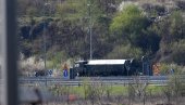 ДРАМА КОД ОСТРУЖНИЦЕ: Војни камион слетео с пута - саобраћај заустављен ДРАМА КОД ОСТРУЖНИЦЕ: Војни камион слетео с пута - саобраћај заустављен