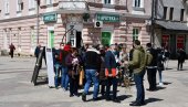 АКЦИЈА ПОСАДИ СВОЈ ХЛАД У БОРУ И НЕГОТИНУ: Подељено 200 садница белог јасена АКЦИЈА ПОСАДИ СВОЈ ХЛАД У БОРУ И НЕГОТИНУ: Подељено 200 садница белог јасена