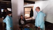 НАСТАВЉА СЕ БОРБА ПРОТИВ КОРОНЕ: У Доњем Милановцу вакцинисани туристички радници НАСТАВЉА СЕ БОРБА ПРОТИВ КОРОНЕ: У Доњем Милановцу вакцинисани туристички радници