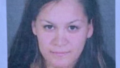 СВОЈУ ДЕЦУ ЈЕ ИЗБОЛА ДО СМРТИ: Бака је затекла стравичан призор, ухапшена мајка из пакла СВОЈУ ДЕЦУ ЈЕ ИЗБОЛА ДО СМРТИ: Бака је затекла стравичан призор, ухапшена мајка из пакла